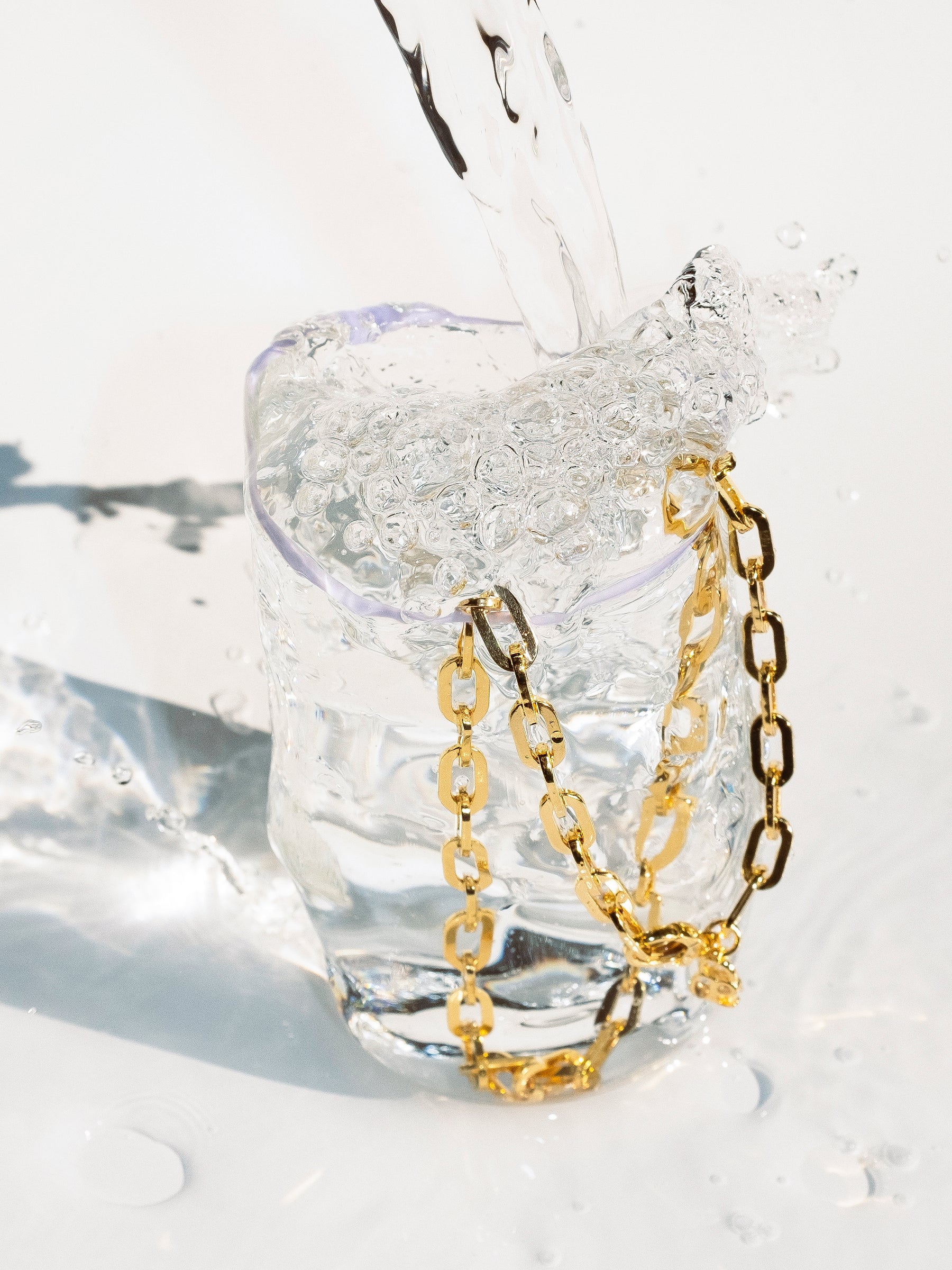 bicycle chain bold
