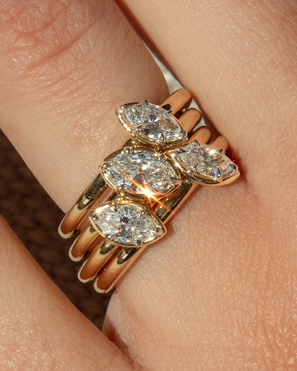 you(r) turn ring _ 18kt gelbgold