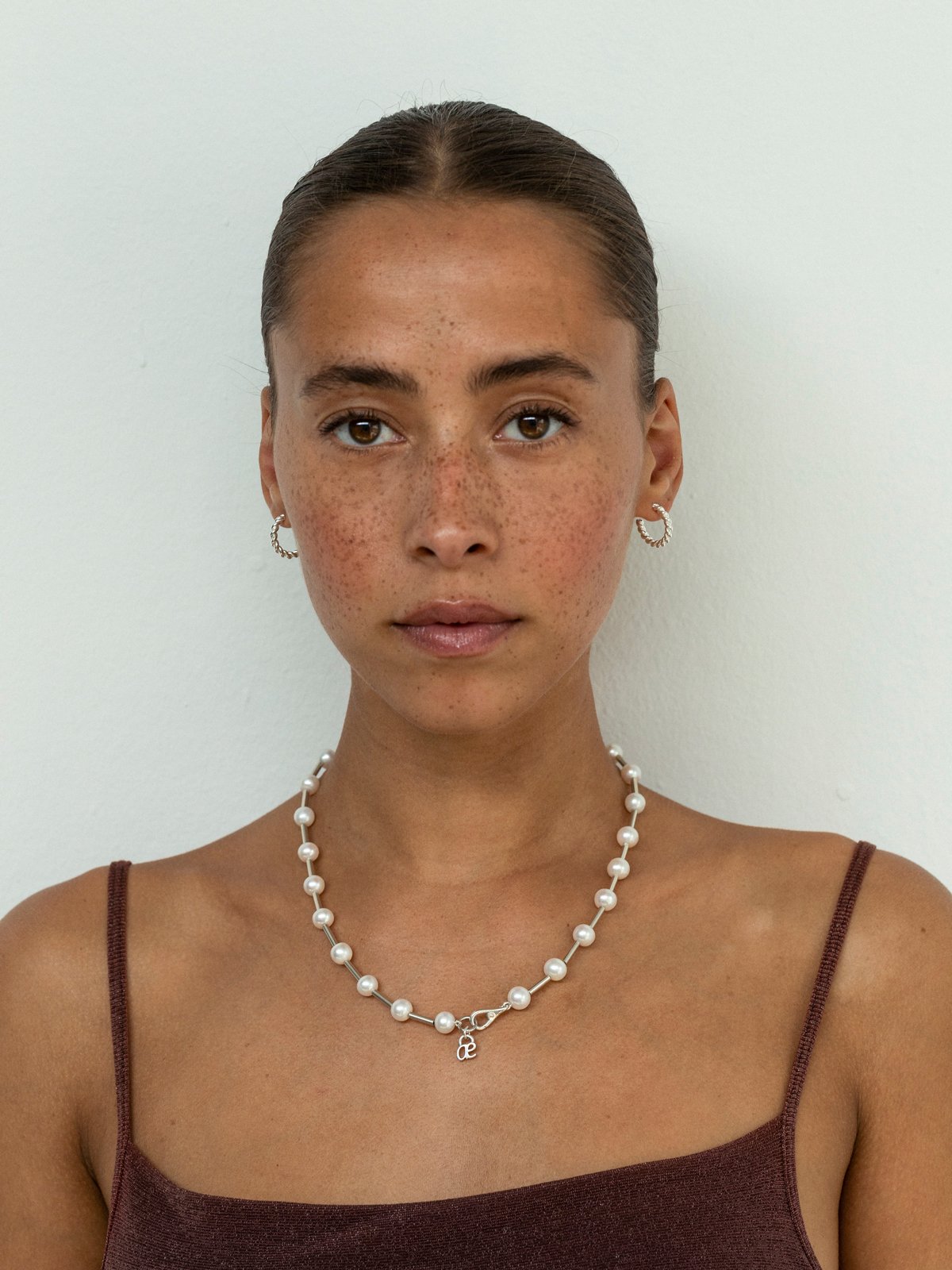belle pearl chain