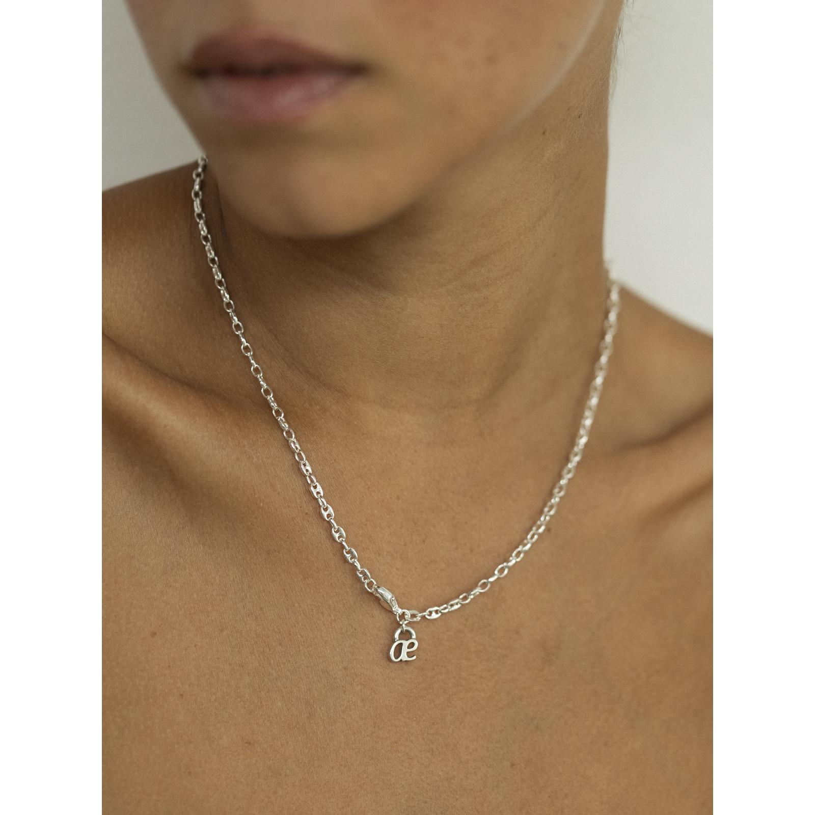 marina chain