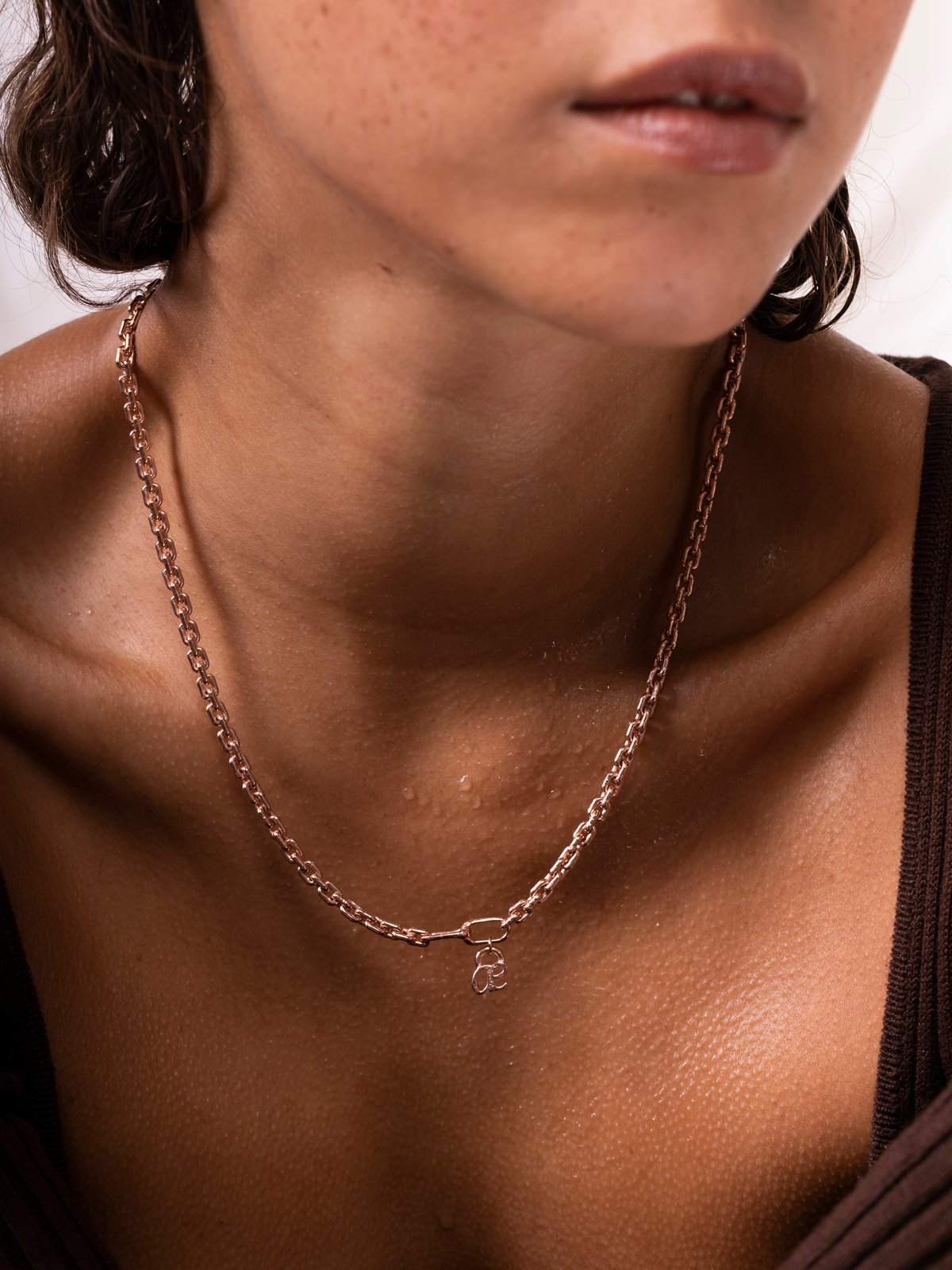 iconic chain