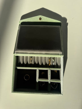 ae travel jewelry box _ velvet sage limited edition