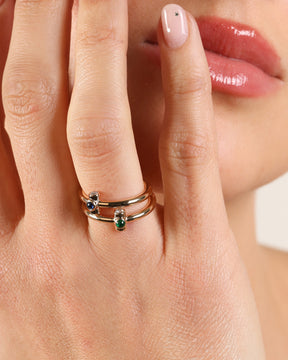 one bullet bold ring w/ smaragd