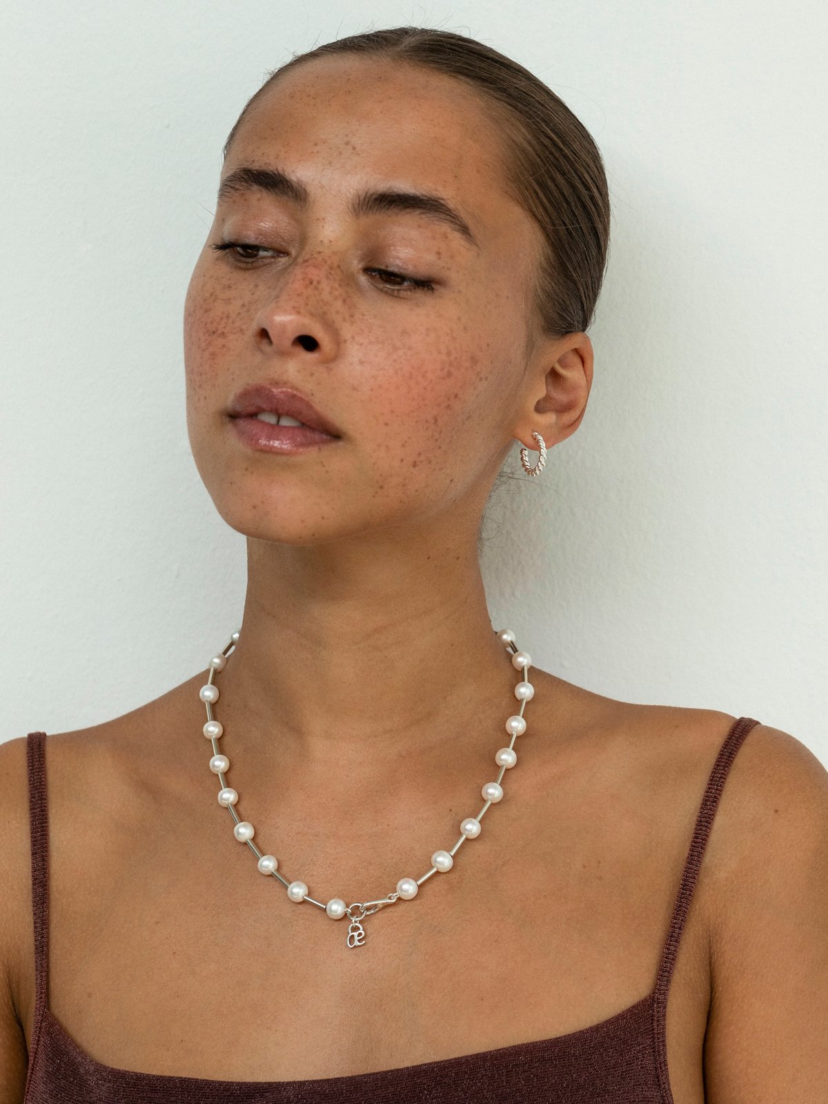 belle pearl chain